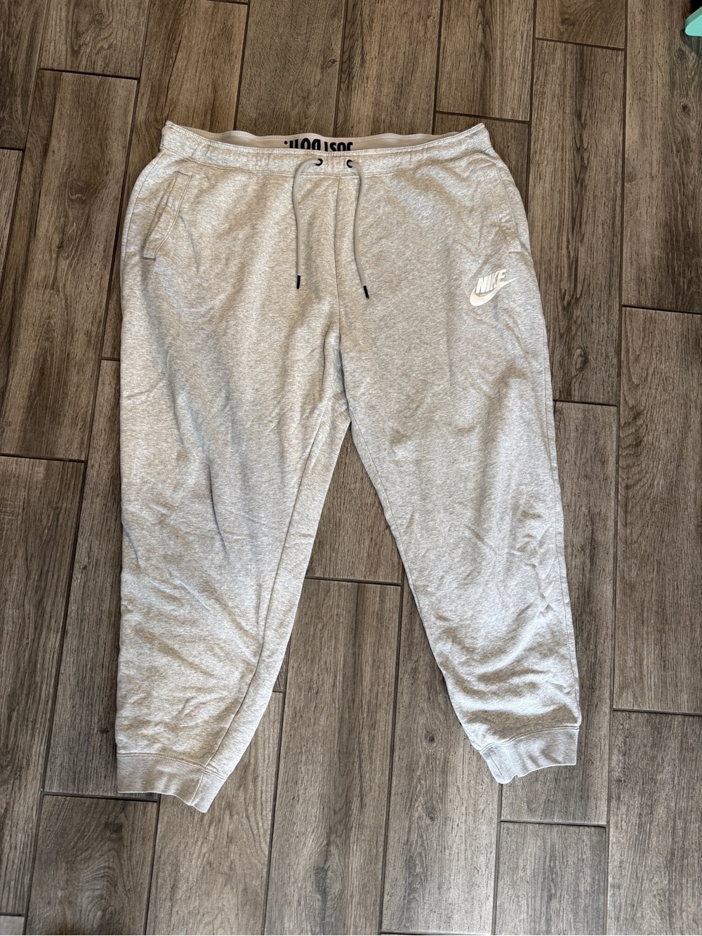 Women’s Nike Grey joggers 3x